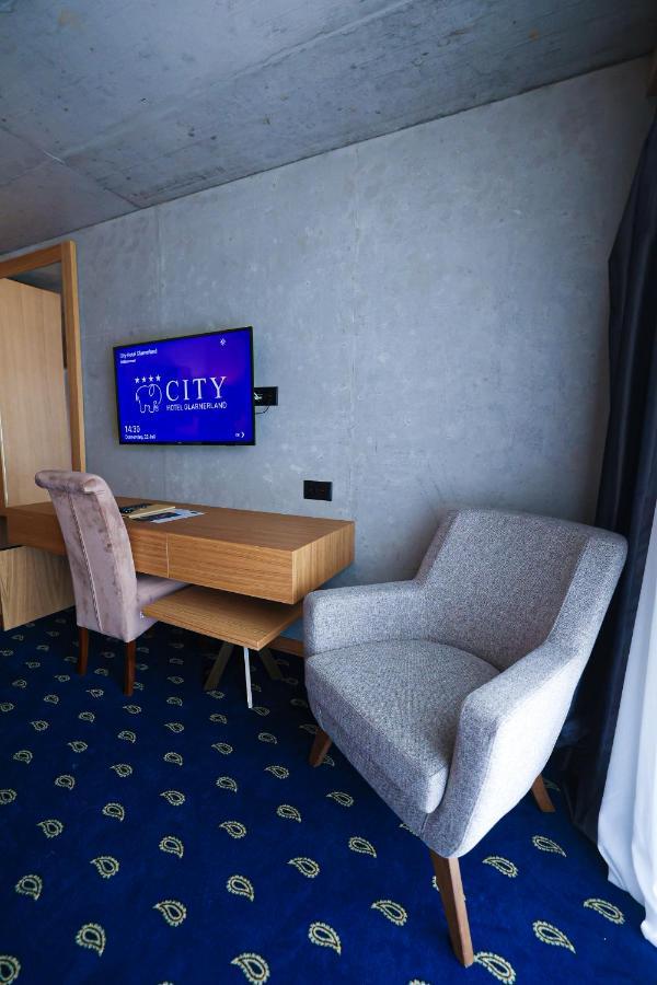 City Hotel Glarnerland 奈福尔斯 外观 照片